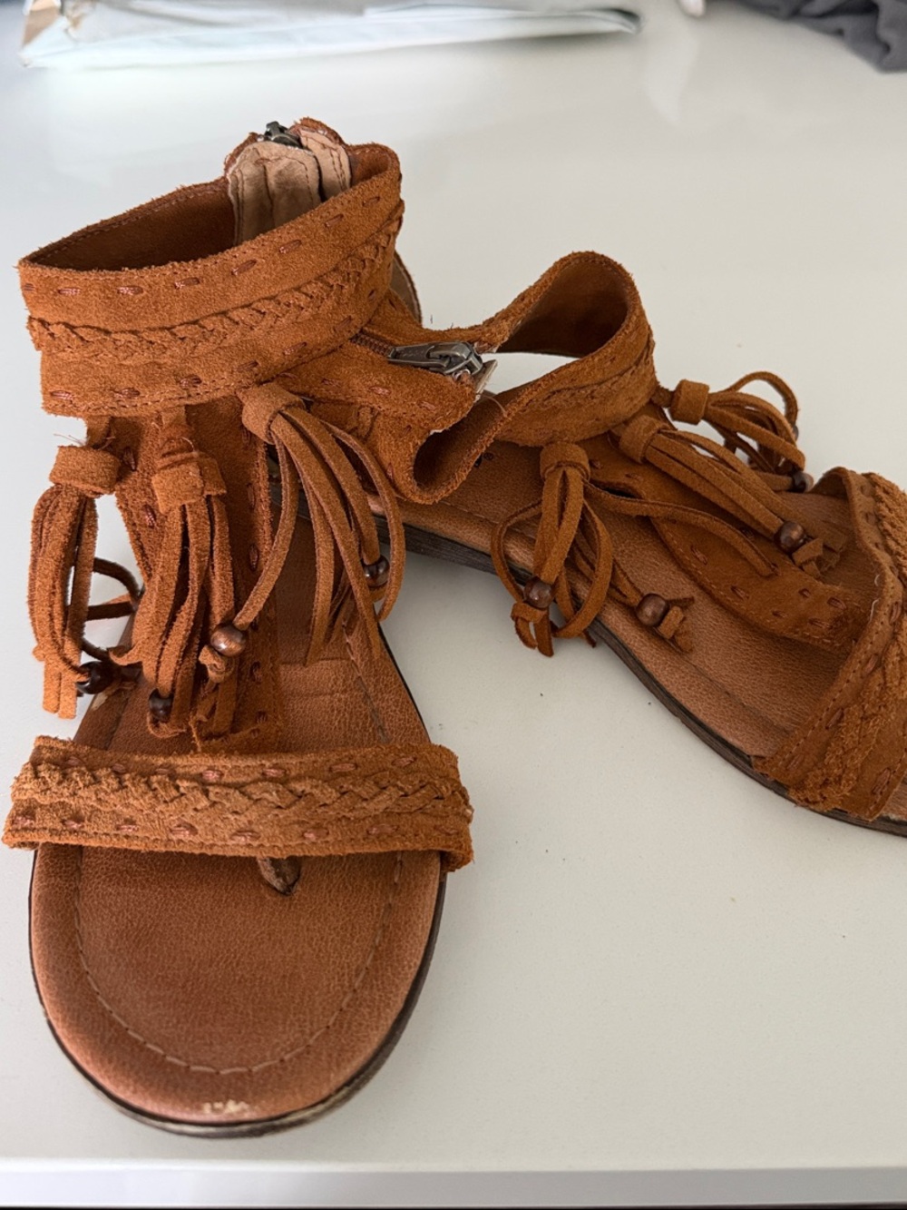 Minnetonka Brown Suede Fringed Gladiator Sandals